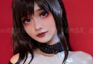 把Azami的裤里丝图包下载回家，穿是种选择，欣赏呢？