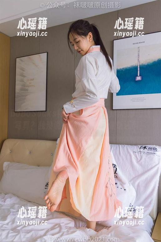 BoBoSocks袜啵啵-周周 BoBoSocks袜啵啵 - 这是周周的厚肉丝写真?我没说错吧,比不用做饭还爽!