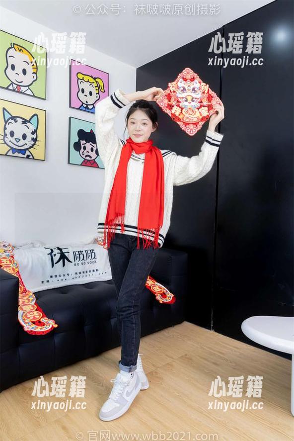 BoBoSocks袜啵啵-小甜豆 BoBoSocks袜啵啵 - 小甜豆的新合集更新:人字拖和快乐的双脚舞动时光
