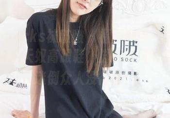 BoBoSocks袜啵啵 – 福利到手！思思的新任华伦天奴高跟鞋，脚下生风的感觉，迷倒众人没得说！