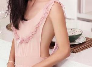 GIRLT果团网 – 这就叫反差萌！王语纯的制服套图，让你既想要又不敢要的梦想。