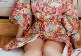 GIRLT果团网 – 定制元素满满，陈雅漫的棉袜图片让我想到了小时候的懵懂时光。