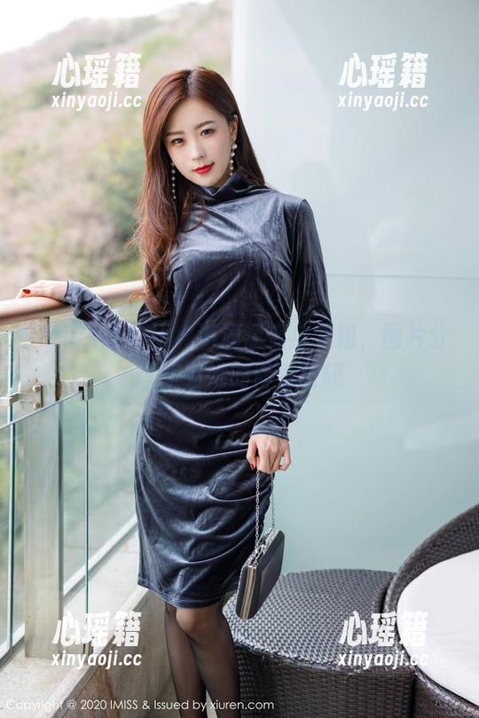 IMiss爱蜜社-游潇潇 IMiss爱蜜社 - 游潇潇变身学姐,图片分享里有她的青春密码