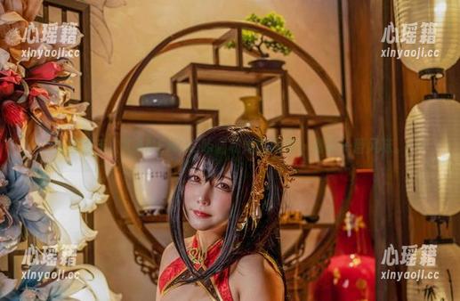 KANEKO_咔喵 私房直击:KANEKO_咔喵和她的网袜,别有一番风味。