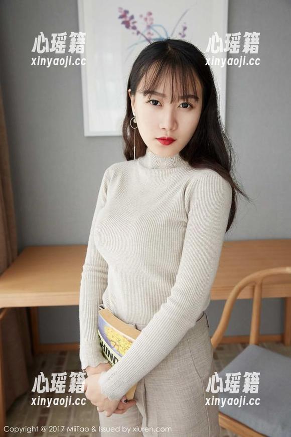 MiiTao蜜桃社-木奈奈 MiiTao蜜桃社 - 办公室偶遇木奈奈,满是美图的情节让我心神荡漾