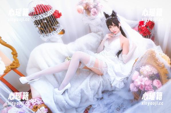 Momoko葵葵 WhenMomoko葵葵遇上女仆:图包送你香香的无敌难题!