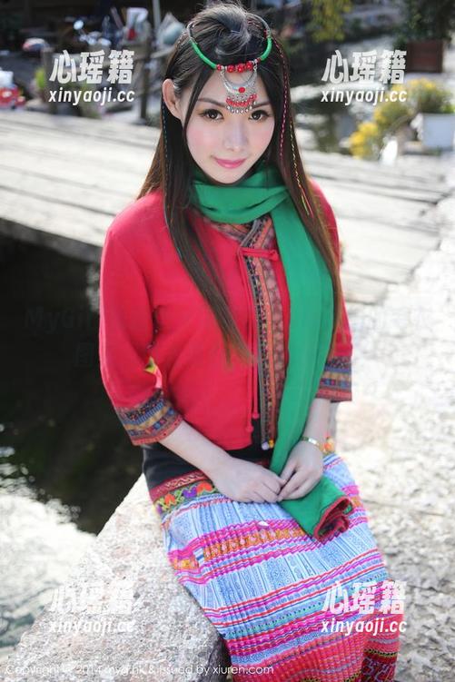 MyGirl美媛馆-Carina梦绮 MyGirl美媛馆 - 浏览Carina梦绮的毛衣图集,目光难停?那你就赢了!