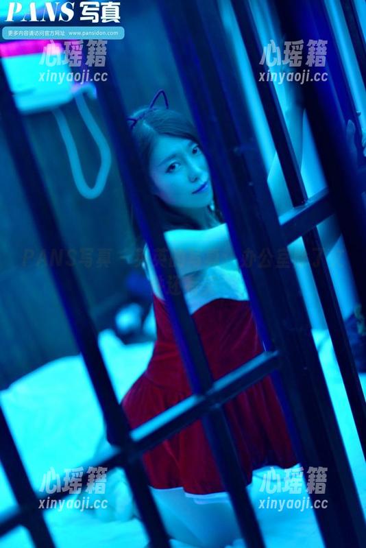 PANS写真-英英 PANS写真 - 英英的写真:办公室除了文件还有美