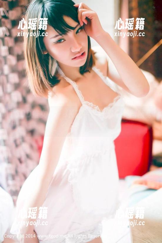 TGOD推女神-谭晓彤 TGOD推女神 - JK在手,谭晓彤美图随身!今天又来撩了