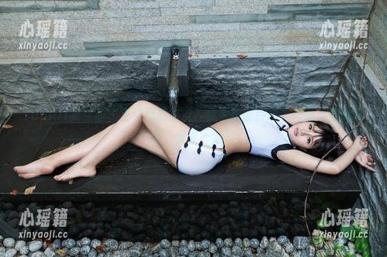 TuiGirl推女郎-王依萌 TuiGirl推女郎 - 王依萌的女友?我更想聊聊那个作品集里的细节,分享一波!