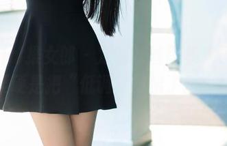 TuiGirl推女郎 – 定制灰丝图集来了，艾栗栗硬是把“低调”穿出了新高度。