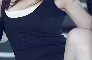 UGirls尤果网 – 陈柳溪的制服穿搭，真想问这美图有没有P？看起来太惊艳了吧！