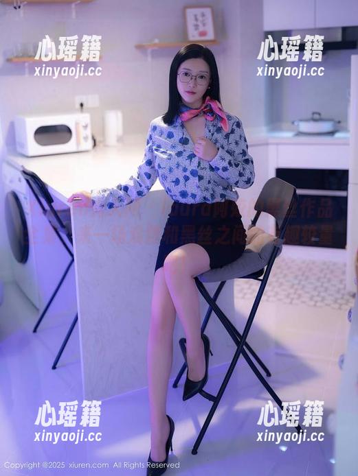Xiuren秀人网 - laura阿姣的黑丝作品全集，来一场戏精和黑丝之间的有趣较量吧！