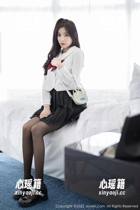 Xiuren秀人网-周慕汐baby Xiuren秀人网 - 穿着拖鞋的周慕汐baby——这才是最新写真集居家的真实写照。