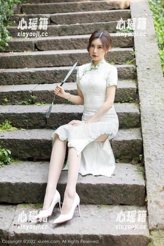 Xiuren秀人网-心妍公主 Xiuren秀人网 - 图片质量炸裂了,心妍公主的白色写真,你确定要下载?