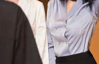 Xiuren秀人网 – 你有没有发现，林文文yooki的黑白作品里其实藏着些许温度？原图让人想到很多。