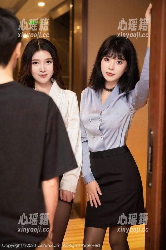 Xiuren秀人网-林文文yooki Xiuren秀人网 - 你有没有发现,林文文yooki的黑白作品里其实藏着些许温度?原图让人想到很多。