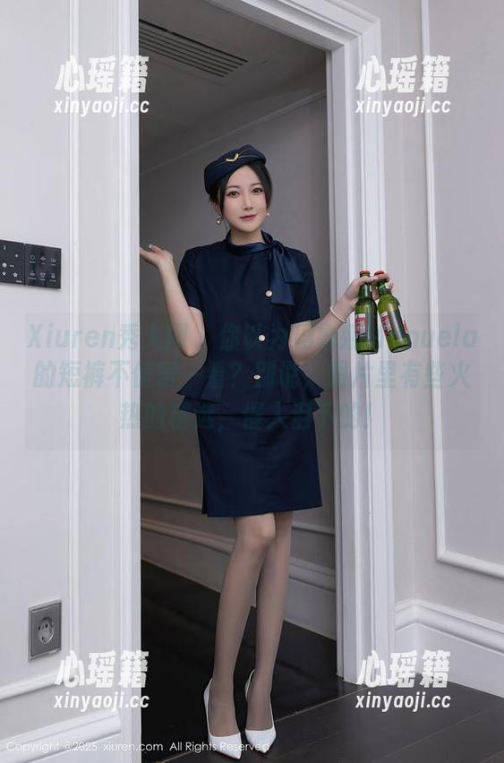 Xiuren秀人网 - 你以为玛鲁娜Manuela的短裤不值得一看？别说，图片里有些火热的精选，催人泪下的！