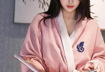 Xiuren秀人网 – 有人说：蕊蕊ruirui的浴室福利图集才是真正的诱惑法宝。