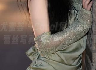 YouMi尤蜜荟 – Carol周妍希玩起了新花样，蕾丝写真，不能只说好看吧！