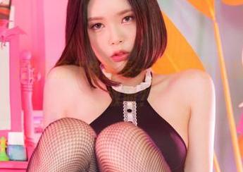 Yuka(유카)的高清红色独奏——这蓝色蛋糕里藏了啥、敢问？
