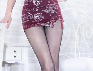 beautyleg – 一包Vicni的裤里丝合集，让我思绪万千，根本停不下来。