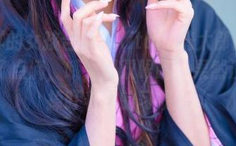 不一样的女孩合集：kitaro绮太郎用镜头记录了点滴，哦，那双眼睛，果然没法改掉盯着看的习惯。