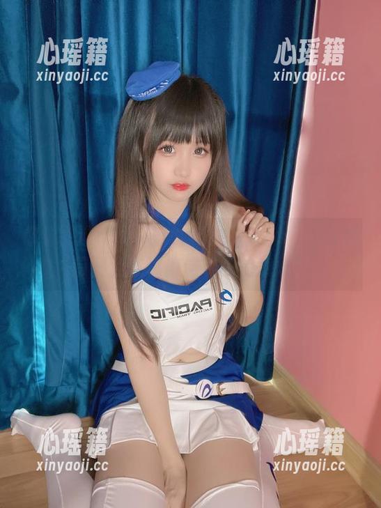 miko酱ww 你看,这miko酱ww的御姐cos,几分钟前我还在琢磨这姿势的意思!