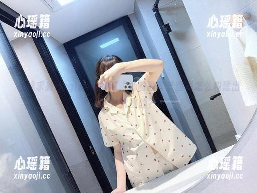 nagisa魔物喵 在线求教nagisa魔物喵,她的教官套图是怎么构建出这种氛围的?