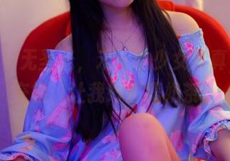 pans – 无圣光，禾禾的少女写真，光影交错，让我好想喝奶茶。