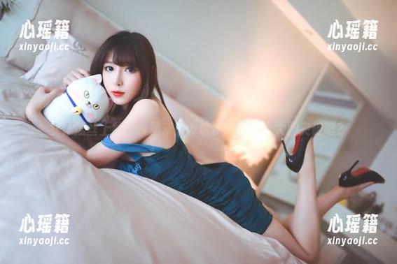 女仆黑丝上线，w黑米粥w这次也算是个大胆突破吧？