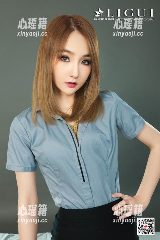 丽柜-兔子 丽柜 - 翻开兔子的写真图集,剧情的反转就藏在这些细节中了!