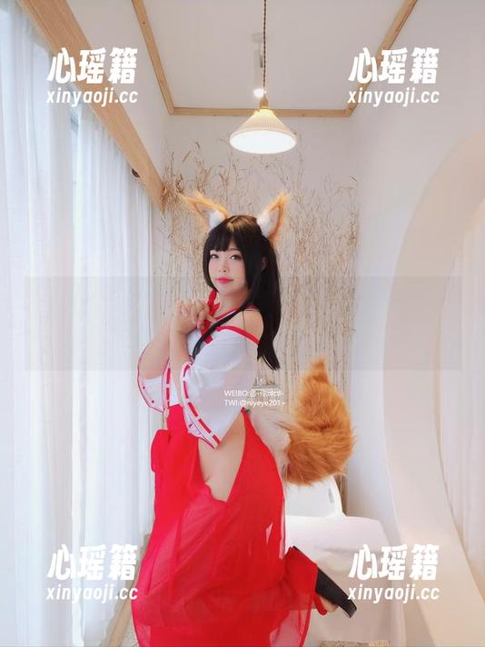紧急提报：你烨烨图包，让秘书的私人时间变得不那么私人！