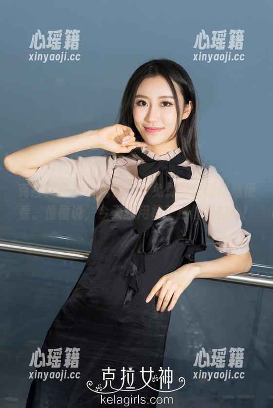 克拉女神-僮僮 克拉女神 - 白裙在手,免费的套图就随便看。僮僮说,今天就用裙子撩你们的心!