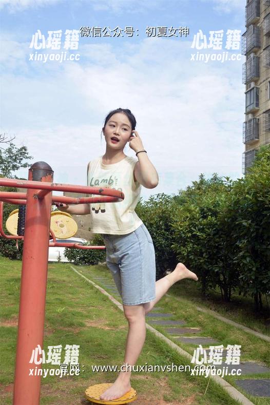 初夏女神-柒柒 初夏女神 - 最新蕾丝图库集合,柒柒的蕾丝之旅,这回可别把自己绊倒在优雅上哦!