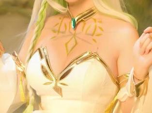 游泳圈不够？没关系，前羽rr(Rosanna)NIKKE水着ver全集来拯救你！赶快下载！