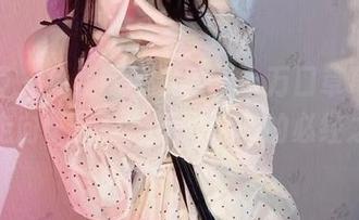 微密圈 – 免费制服资源，十万口草莓粥粥带你走向“优雅”不太优雅的必经之路！