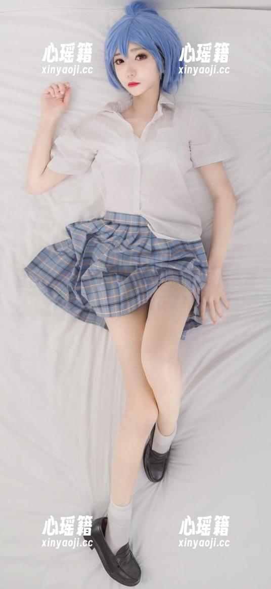 南桃Momoko 白色制服带你飞,南桃Momoko最新资源预告,准备好眼花了吗?