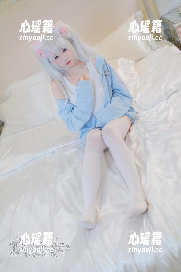 咬一口兔娘 咬一口兔娘的校服:网盘特供,下载之后别怪我没提醒你。
