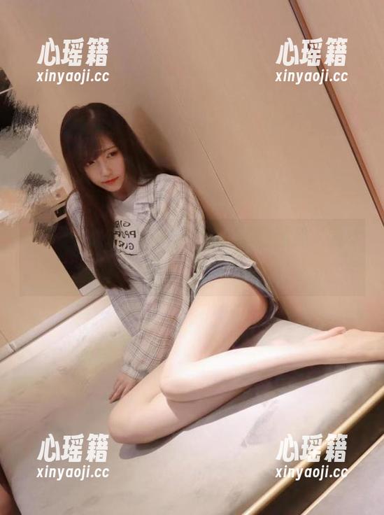 啾小妍Deer 啾小妍Deer的甜心写真,满满都是‘我太懂你’的气息