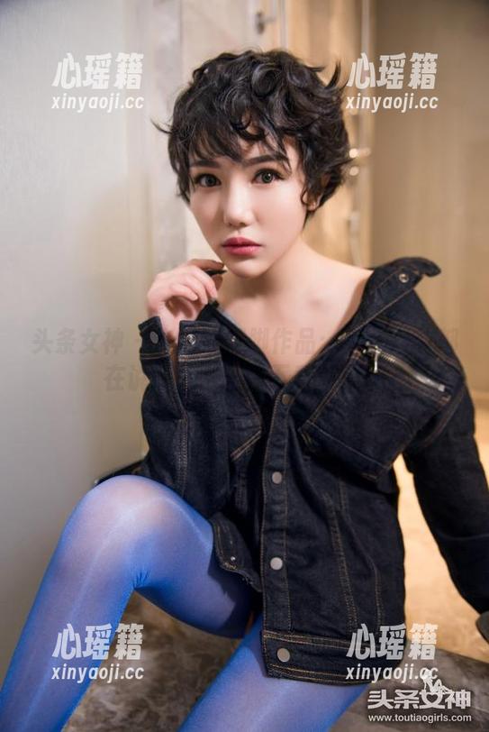 头条女神-洛洛可 头条女神 - 洛洛可美脚作品:每个细节都在说“来吧,快下载我!”