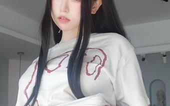 女主K的图集分享，上司暗藏的小秘密，太好奇了吧？
