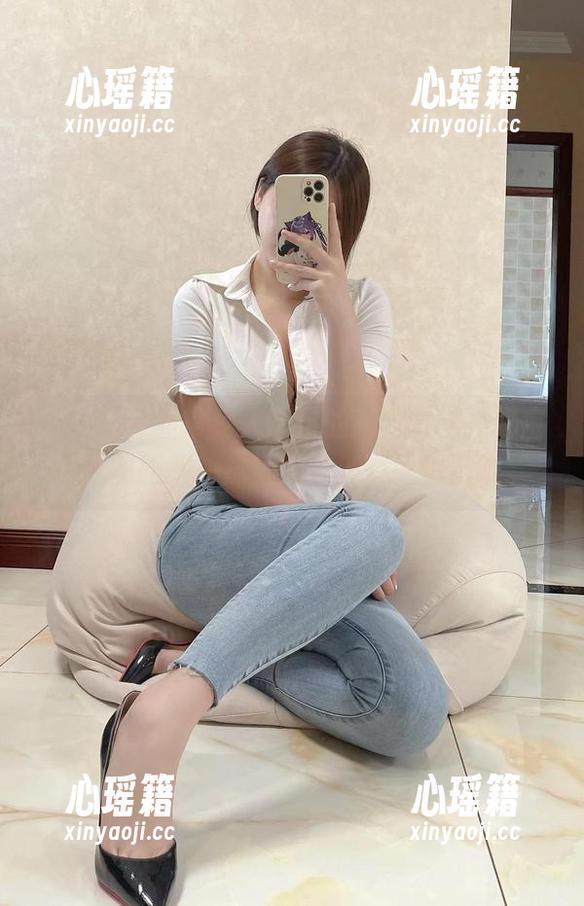 奶宝妹纸 微密圈 - 非常令人瞩目的高清分享,奶宝妹纸和服那一抹妩媚,别有一番风味。