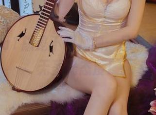 妖少you1总是不同凡响：吊带新作里的无圣光态度！