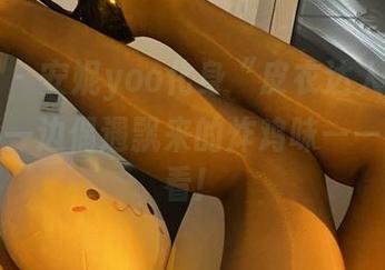 微密圈 – 安妮yoo化身“皮衣达人”，一边摄影一边偶遇飘来的炸鸡味——图包快看！