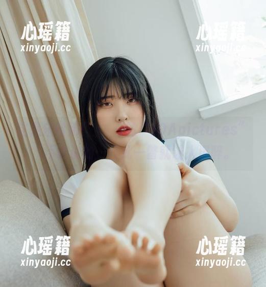 这是宋哈娜(송하나)的“JOApictures”，不能说的…仅此一瞥就让人沉醉。