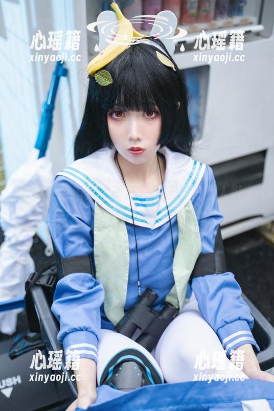 小和甜酒 当小和甜酒穿上旗袍:明日方舟双人御守合集,时光旅行团已上线!