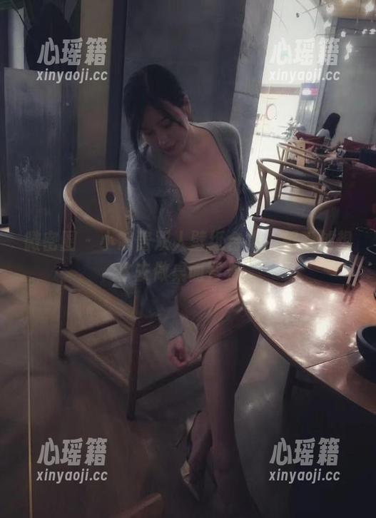小芯酱 微密圈 - 小芯酱双人壁纸合集,越看越想拿去做桌面背景。