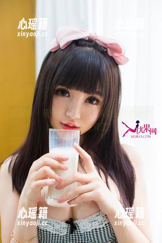 尤果网-李焱 尤果网 - 更新速度飞快,李焱这次又给学妹写真集加点料了!