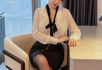 尤蜜荟 – 旗袍大赛，娜露Selena拿下美图冠军，壁纸也要发光发热。